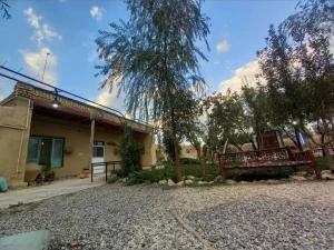 اقامتگاه بوم گردی عمو قدرت گلپایگان اقامتگاه بوم گردی عمو قدرت گلپایگان