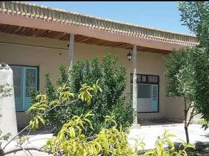 اقامتگاه بوم گردی عمو قدرت گلپایگان اقامتگاه بوم گردی عمو قدرت گلپایگان