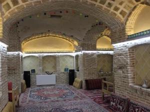 اقامتگاه بوم گردی ننه کوکب زواره اقامتگاه بوم گردی ننه کوکب زواره