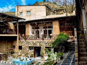 اقامتگاه بوم گردی حاج داوود بزرگمهر کرج اقامتگاه بوم گردی حاج داوود بزرگمهر کرج