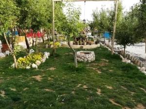 اقامتگاه بوم گردی عمو قدرت گلپایگان اقامتگاه بوم گردی عمو قدرت گلپایگان