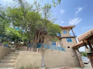 اقامتگاه بوم گردی کلبه یاقوت بهشهر اقامتگاه بوم گردی کلبه یاقوت بهشهر