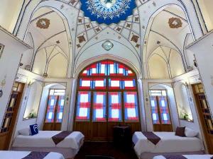 بوتیک هتل باران آران و بیدگل بوتیک هتل باران آران و بیدگل