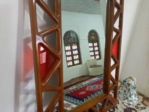 اقامتگاه بوم گردی قلعه کریم خان همدان اقامتگاه بوم گردی قلعه کریم خان همدان