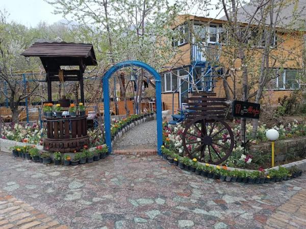 اقامتگاه بوم گردی چشم جهان کندر کرج اقامتگاه بوم گردی چشم جهان کندر کرج