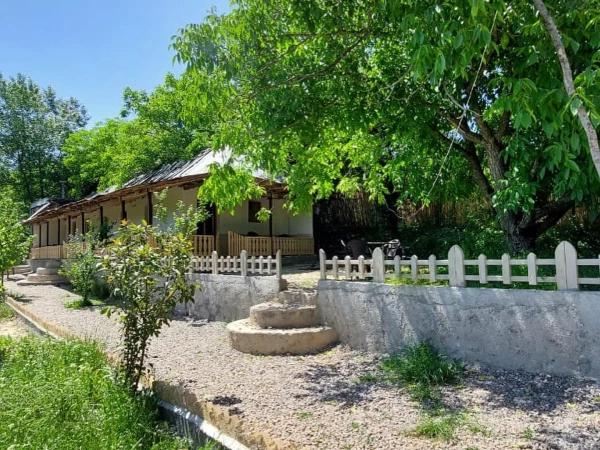 اقامتگاه بوم گردی عمو سامی بهشهر اقامتگاه بوم گردی عمو سامی بهشهر