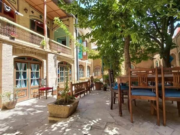 اقامتگاه بوم گردی شرفخانی همدان اقامتگاه بوم گردی شرفخانی همدان