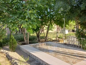 اقامتگاه بوم گردی آلاله سفید تالاب گندمان اقامتگاه بوم گردی آلاله سفید تالاب گندمان