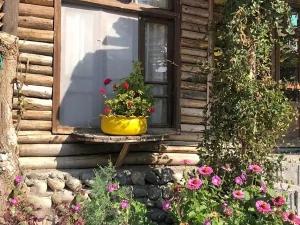 اقامتگاه بوم گردی شاه عباسی کلیبر اقامتگاه بوم گردی شاه عباسی کلیبر