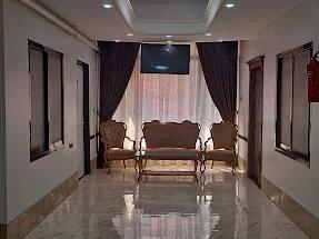 مهمانپذیر فردوسی امام تهران مهمانپذیر فردوسی امام تهران