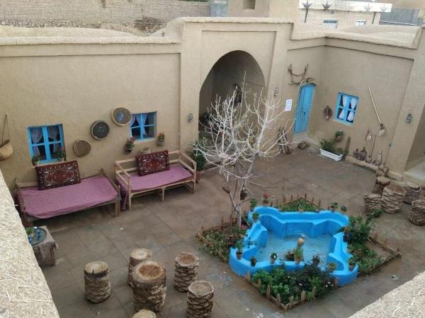 اقامتگاه بوم گردی پشت کاریز طبس اقامتگاه بوم گردی پشت کاریز طبس