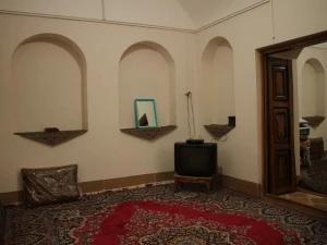 اقامتگاه بوم گردی آریابان مهریز اقامتگاه بوم گردی آریابان مهریز