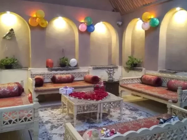 اقامتگاه بوم گردی خاتون تفت اقامتگاه بوم گردی خاتون تفت