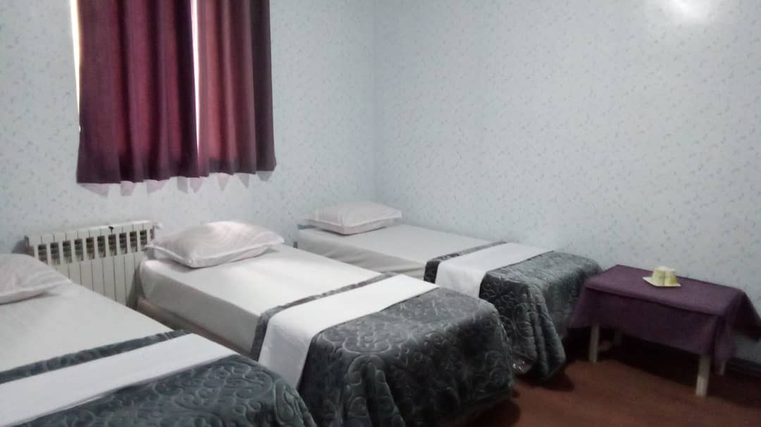 مهمانپذیر میثاق تهران