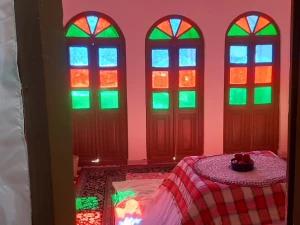 اقامتگاه بوم گردی خانه سادات تویسرکان اقامتگاه بوم گردی خانه سادات تویسرکان