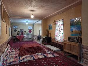 اقامتگاه بوم گردی خانه وصال اسفراین اقامتگاه بوم گردی خانه وصال اسفراین