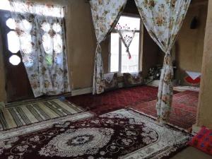 اقامتگاه بوم گردی خونه پدری اسفراین اقامتگاه بوم گردی خونه پدری اسفراین