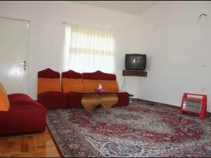 اقامتگاه بوم گردی کلبه طوبی نوشهر اقامتگاه بوم گردی کلبه طوبی نوشهر