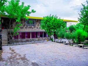 اقامتگاه بوم گردی حوض دال زاگرس یاسوج اقامتگاه بوم گردی حوض دال زاگرس یاسوج