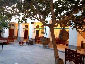 اقامتگاه بوم گردی خانه یوسفی بندرکنگ اقامتگاه بوم گردی خانه یوسفی بندرکنگ