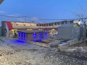 اقامتگاه بوم گردی به بارت اراک اقامتگاه بوم گردی به بارت اراک