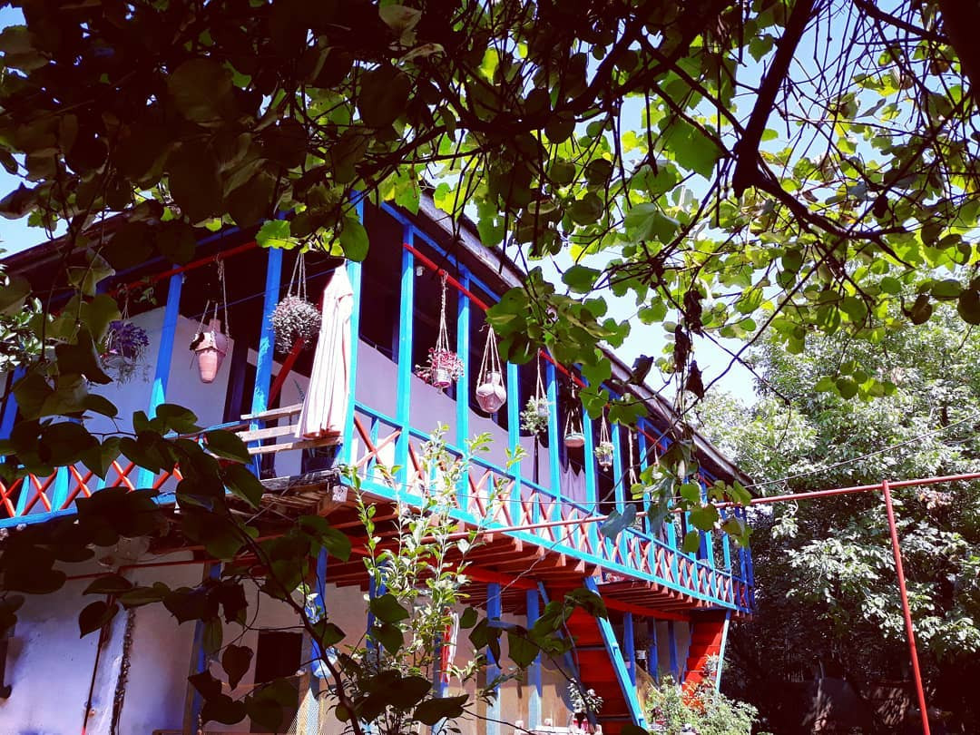 اقامتگاه بوم گردی گردو شفت