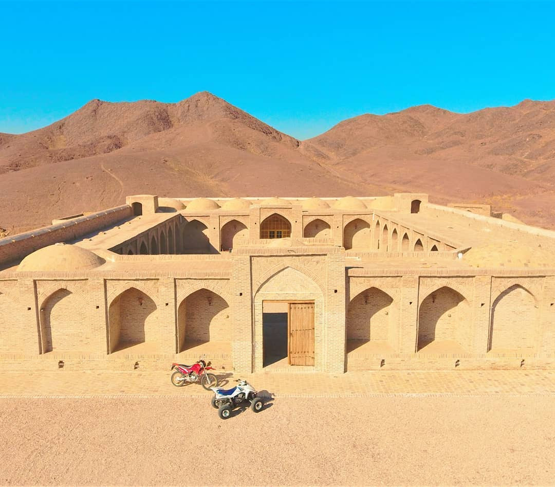 اقامتگاه بوم گردی کاروانسرا رباط خوشاب فردوس