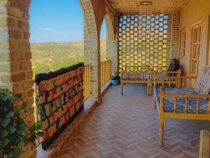 اقامتگاه بوم گردی بلوط تاف کاسیت خرم آباد اقامتگاه بوم گردی بلوط تاف کاسیت خرم آباد