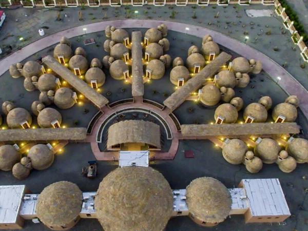هتل سنتی پارسیان کپری قلعه گنج هتل سنتی پارسیان کپری قلعه گنج
