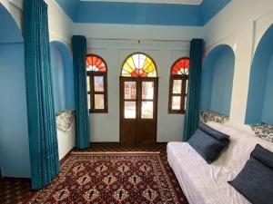 اقامتگاه بوم گردی عمارت بهشت شهرکرد اقامتگاه بوم گردی عمارت بهشت شهرکرد