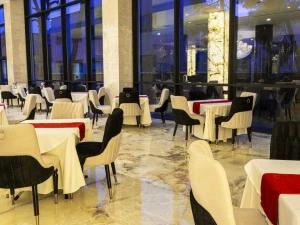 هتل نور حیات تهران هتل نور حیات تهران