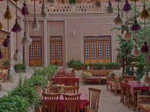 اقامتگاه سنتی پارسیک یزد اقامتگاه سنتی پارسیک یزد