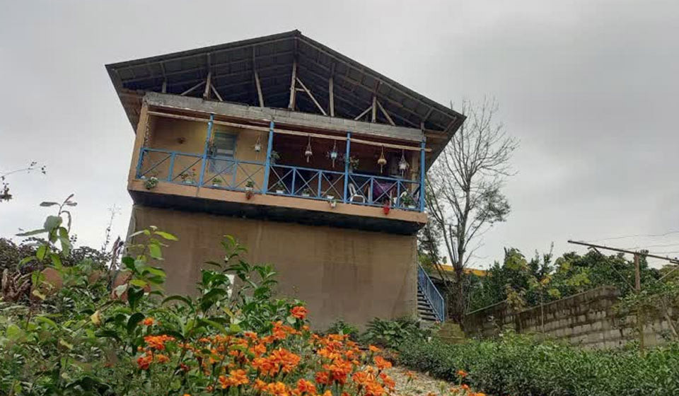 اقامتگاه بوم گردی آوای زندگی تنکابن