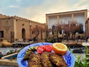 اقامتگاه بوم گردی اسدلله درافشان آباده اقامتگاه بوم گردی اسدلله درافشان آباده