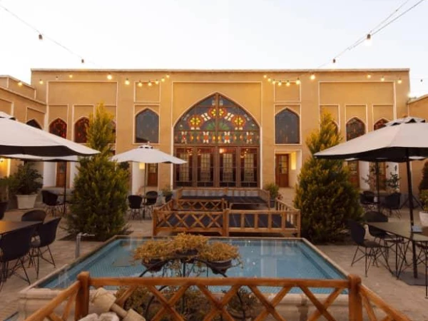 اقامتگاه بوم گردی حاج سلیمان تیران اقامتگاه بوم گردی حاج سلیمان تیران