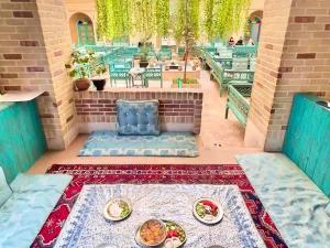 اقامتگاه بوم گردی کیخسرو کرمان اقامتگاه بوم گردی کیخسرو کرمان