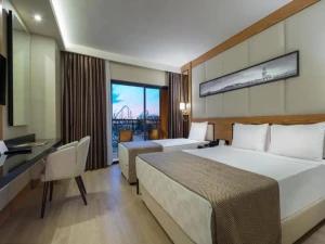 هتل آیدین بی کویین آنتالیا هتل آیدین بی کویین آنتالیا