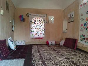 اقامتگاه بوم گردی کلوت کویر بیارجمند اقامتگاه بوم گردی کلوت کویر بیارجمند