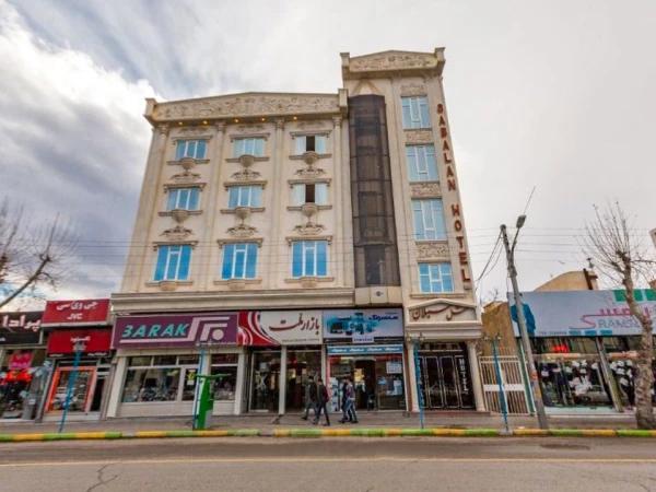 نمای بیرونی هتل سبلان اردبیل نمای بیرونی هتل سبلان اردبیل