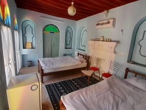 اقامتگاه بوم گردی سووشون شیراز اقامتگاه بوم گردی سووشون شیراز