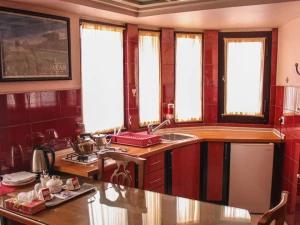 هتل آپارتمان هشت بهشت اصفهان هتل آپارتمان هشت بهشت اصفهان