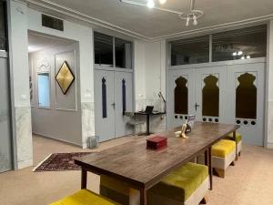 خانه مسافر نارسیس اصفهان خانه مسافر نارسیس اصفهان