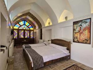 اقامتگاه سنتی عمارت حاكم ساوه اقامتگاه سنتی عمارت حاكم ساوه