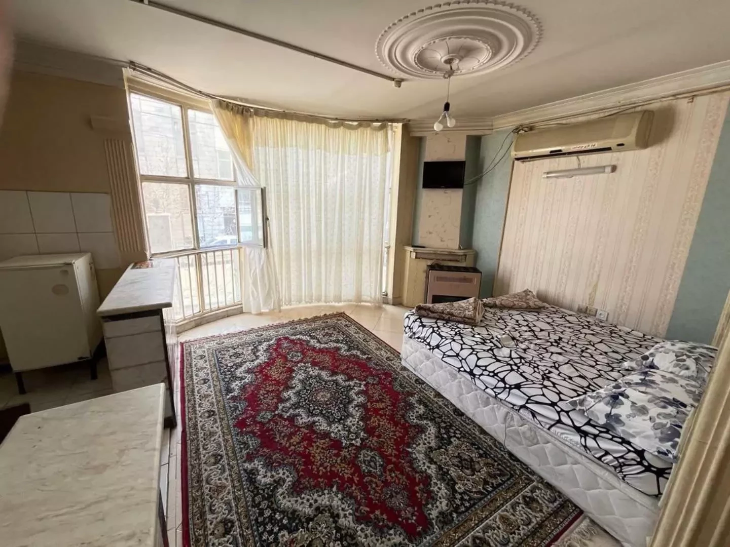 مهمانپذیر عنصری مشهد