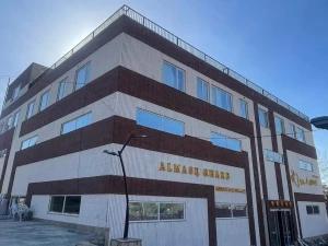 مجتمع گردشگری الماس غرب سنندج مجتمع گردشگری الماس غرب سنندج