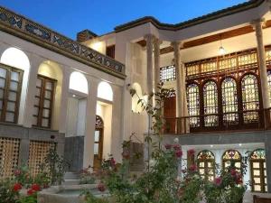 اقامتگاه سنتی ایروانی اصفهان اقامتگاه سنتی ایروانی اصفهان