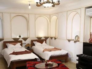 اقامتگاه سنتی ایروانی اصفهان اقامتگاه سنتی ایروانی اصفهان