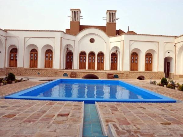 بوتیک هتل افصح الدوله بادرود بوتیک هتل افصح الدوله بادرود