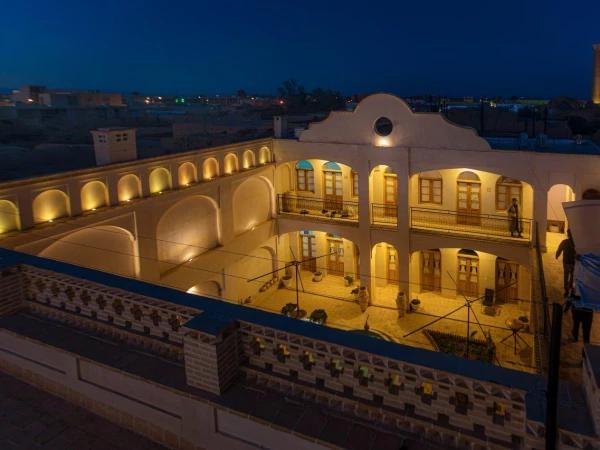 اقامتگاه سنتی دربند زواره اقامتگاه سنتی دربند زواره