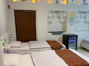 اقامتگاه سنتی طاها اصفهان اقامتگاه سنتی طاها اصفهان